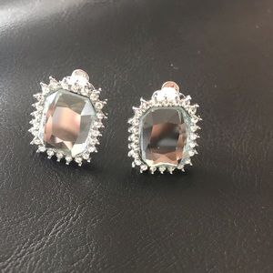 NWOT Nickle free Silver diamond  clip on earrings
